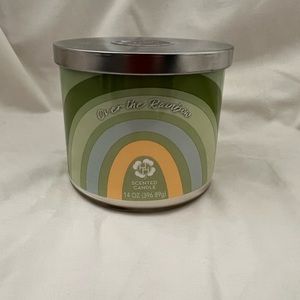 NEW OVER THE RAINBOW JAR CANDLE- WHITE GRAPEFRUIT/HYACINTH/ JASMINE SCENT